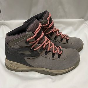 Columbia Newton Ridge Plus Hiking Boot - Women's Size 11